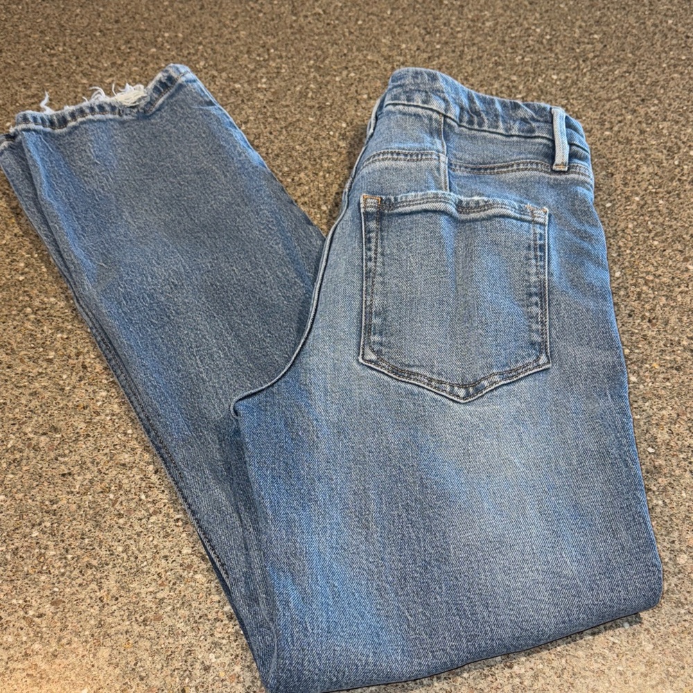 Good American Light Blue Straight-Leg Jeans